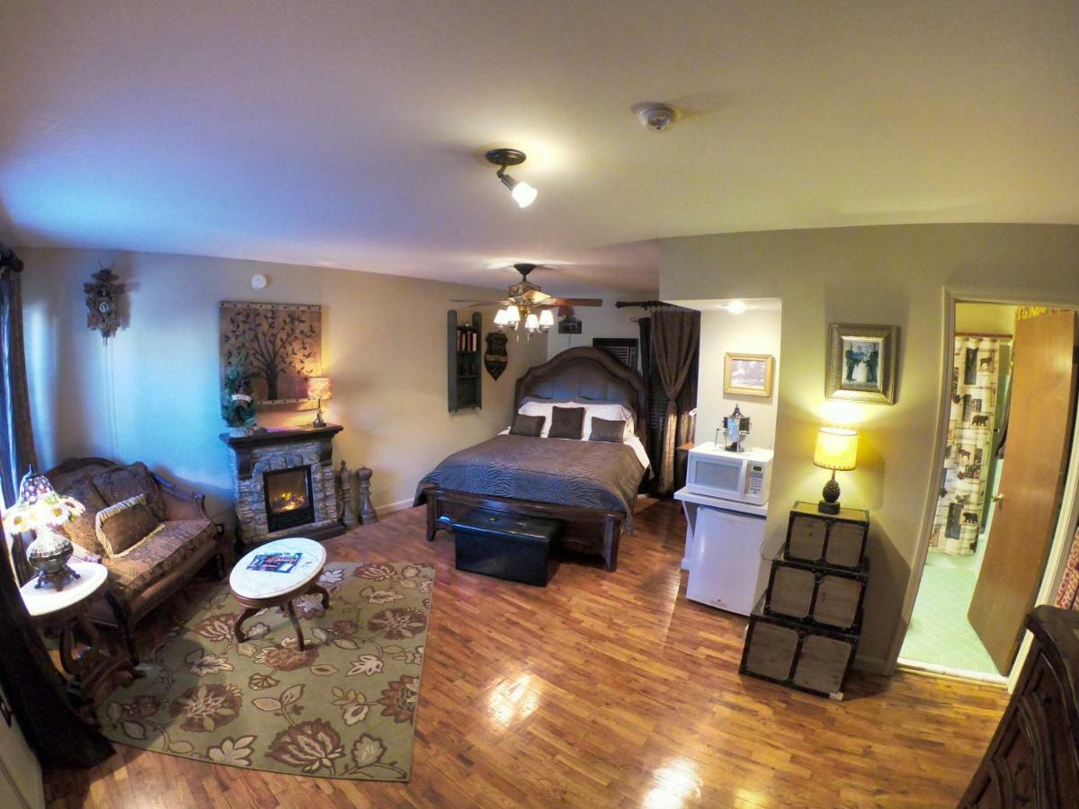 Tradewinds Lodging Eureka Springs Buitenkant foto